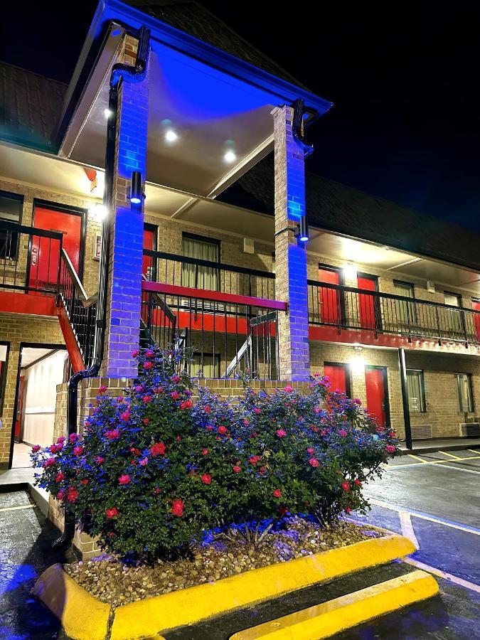 Travelers Inn Элизабет-Сити Экстерьер фото
